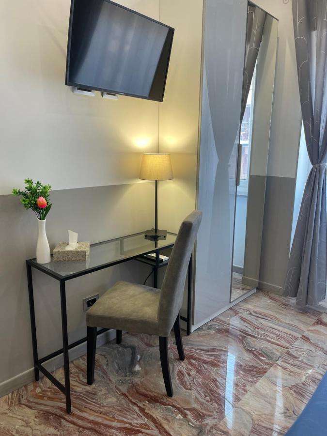 Henry Suite Roma Esterno foto
