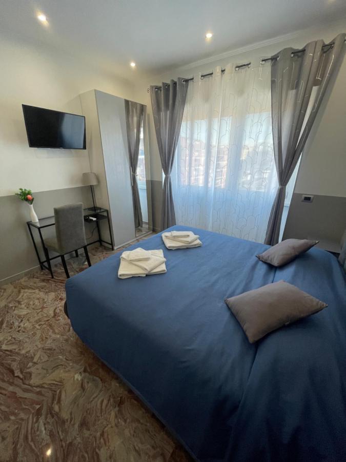 Henry Suite Roma Esterno foto